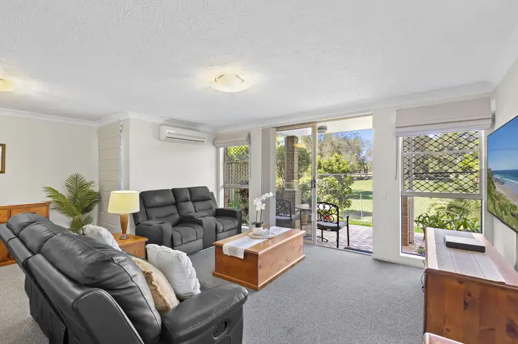 3 Bronberg Court