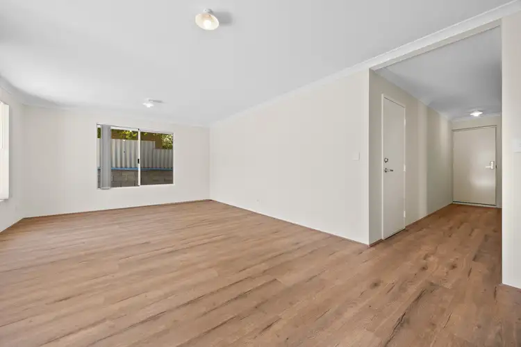 Sixth view of Homely house listing, 21 Clovelly Way, Warnbro WA 6169