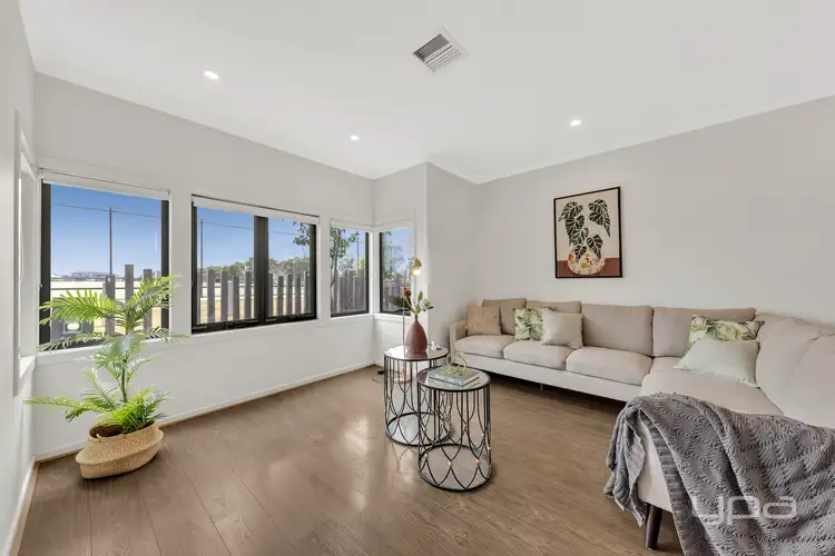 Sixth view of Homely townhouse listing, 16 Sullivan Walk, Point Cook VIC 3030