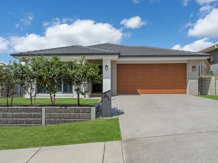 11 Wyness Street, Deebing Heights QLD 4306