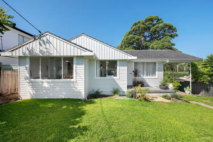 1 Lyndel Parade, Shortland NSW 2307