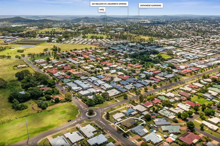 221 nelson street Nelson Street, Kearneys Spring QLD 4350