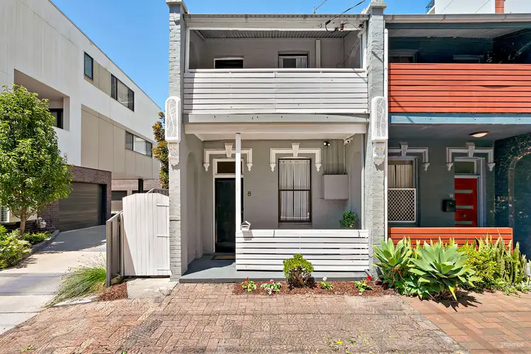 8 Wickham Street
