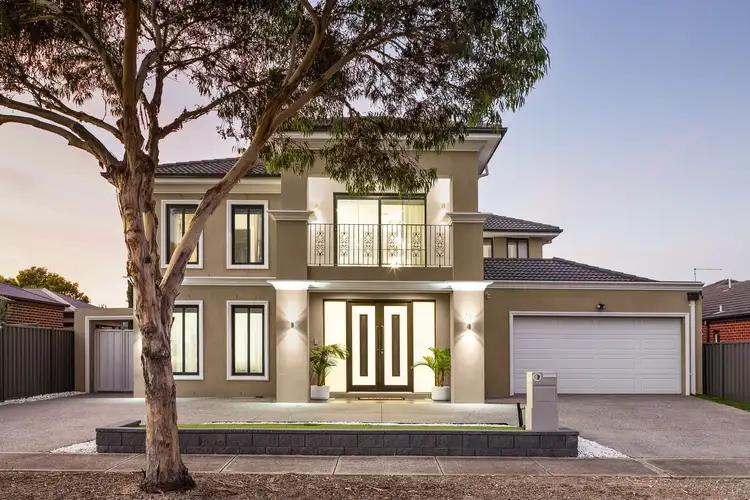 18 Freshet Avenue, Point Cook VIC 3030