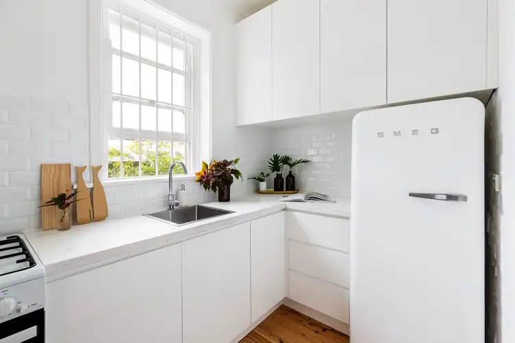 Sixth view of Homely studio listing, 3/10 Royston Street, Darlinghurst NSW 2010