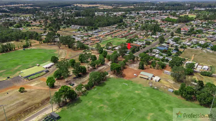 40 Collier Street, Manjimup WA 6258