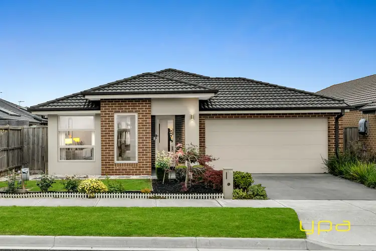 Main view of Homely house listing, 16 Ballymarang Chase, Cranbourne West VIC 3977