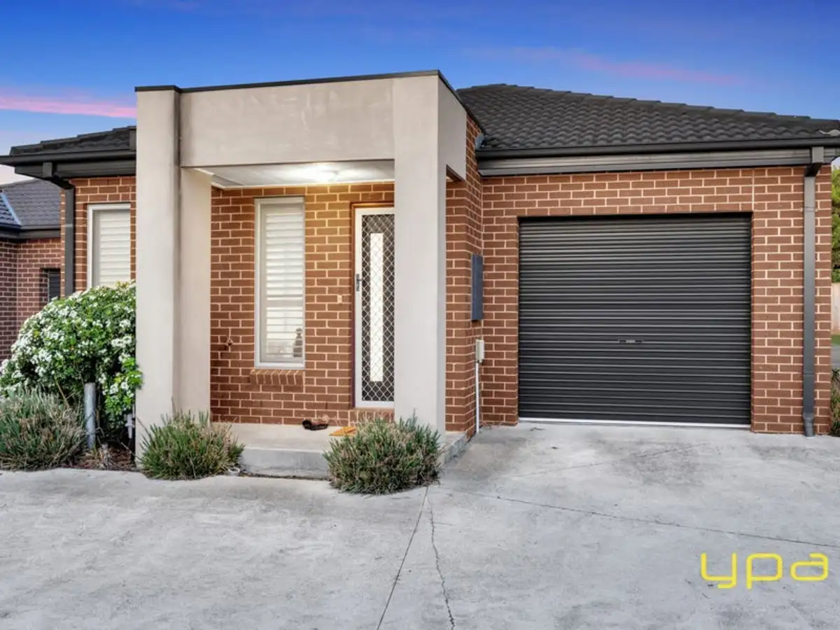 Main view of Homely unit listing, 6/37-39 Valencia Circuit, Cranbourne VIC 3977