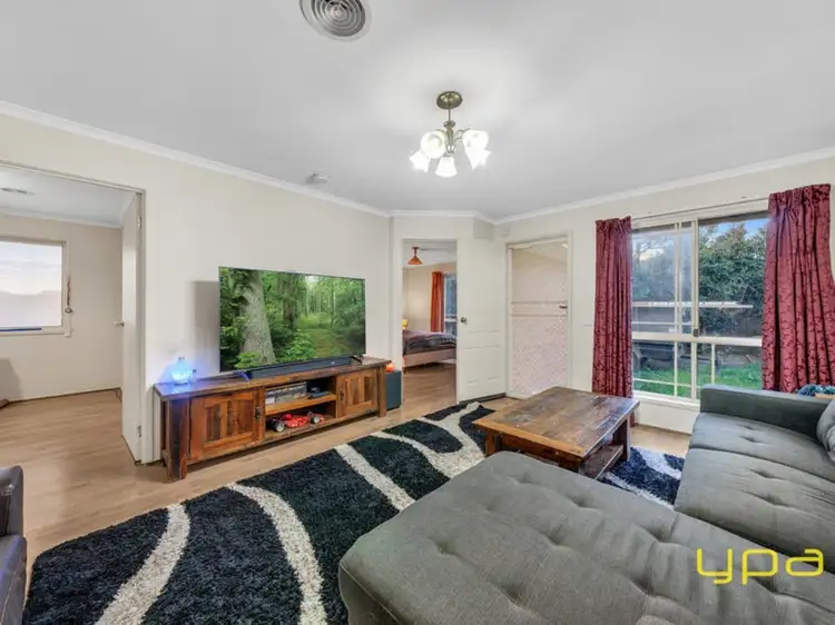 Fourth view of Homely house listing, 27 Genista Road, Cranbourne West VIC 3977