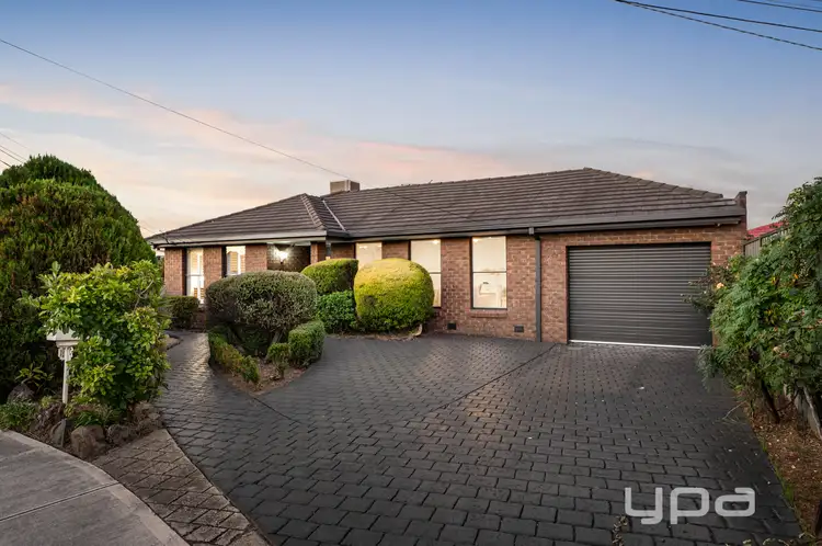 18 Hopetoun Court