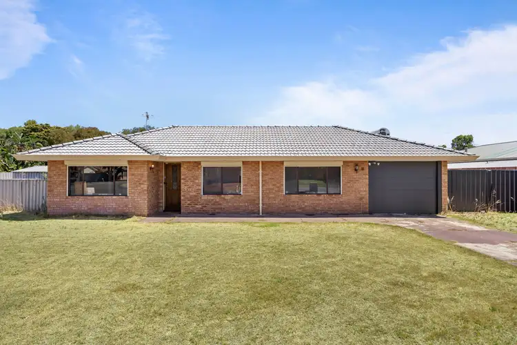 1 Barbados Close, Safety Bay WA 6169