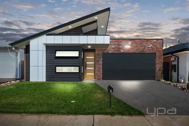 9 Pawling Street, Rockbank VIC 3335
