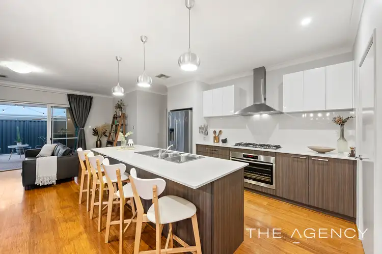 Fifth view of Homely house listing, 16 Yarrow Street, Treeby WA 6164