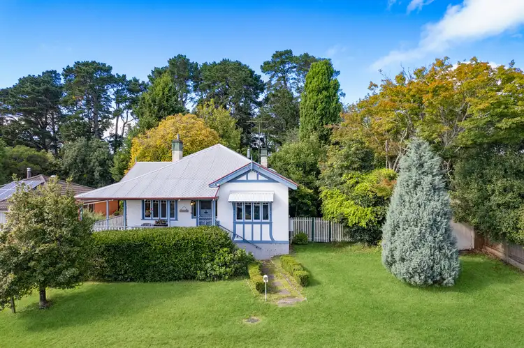 5 Fairview Road
