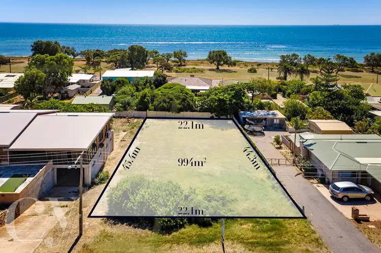25 Malcolm Street, Bluff Point WA 6530
