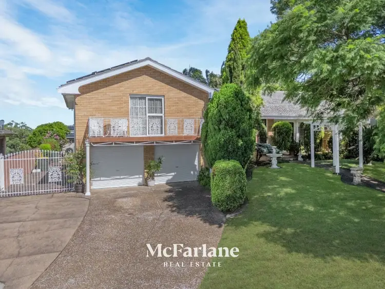 7 Logan Close, Macquarie Hills NSW 2285