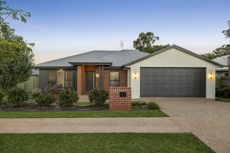 5 Madsen Close, Kleinton QLD 4352
