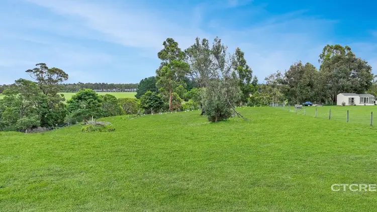 1 Patrick Grove, Metung VIC 3904