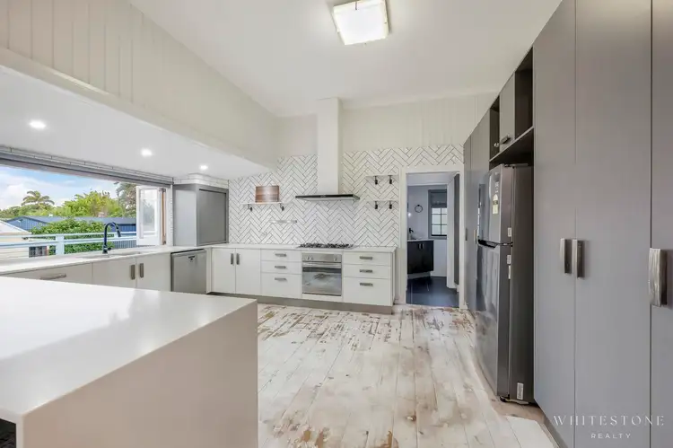 42 Hunter Street, Walkervale QLD 4670