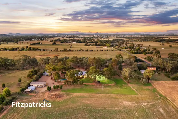 88 Dukes Road, Lake Albert NSW 2650