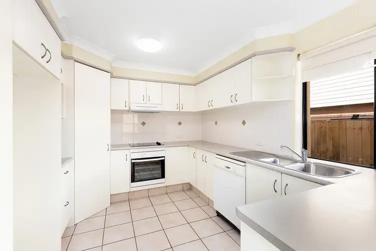 Fifth view of Homely semi-detached listing, 1/31 Mountain View Avenue, Miami QLD 4220