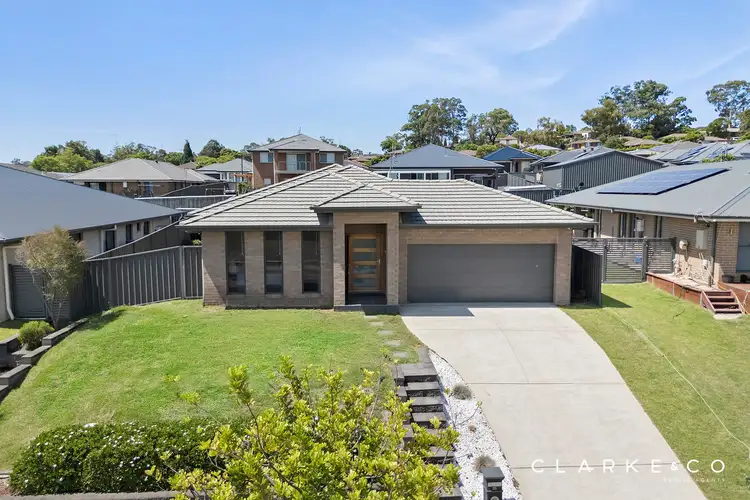 35 Grand Parade, Rutherford NSW 2320