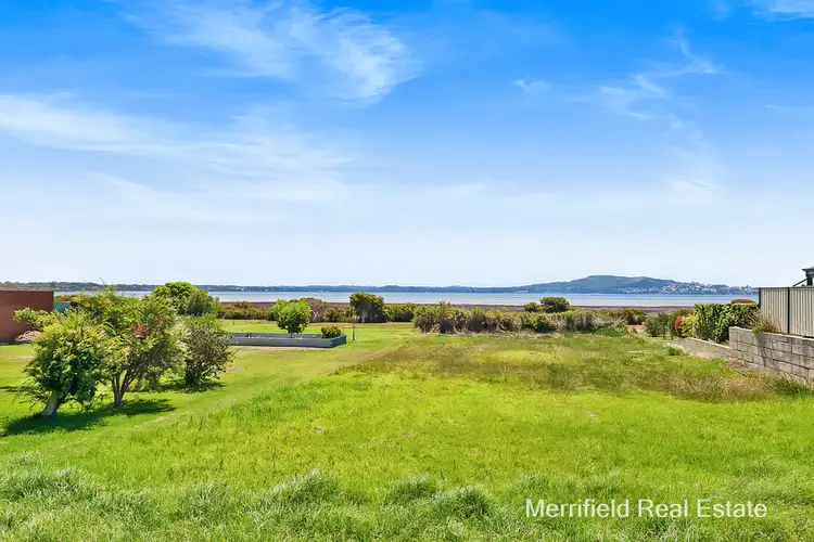 115 Bay View Drive, Little Grove WA 6330