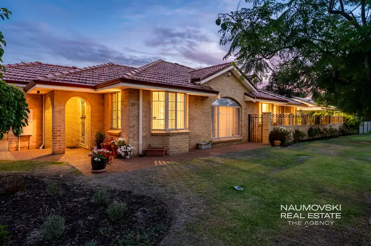 21 Covent Gardens, Stirling WA 6021