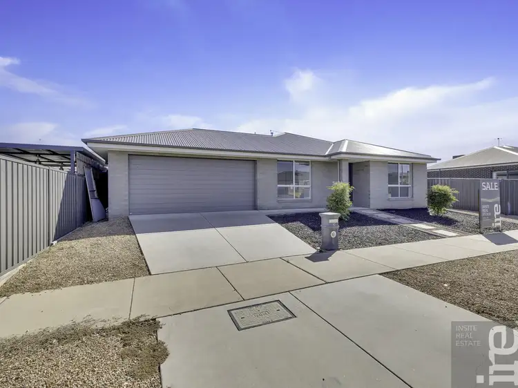10 Carolina Avenue, Wangaratta VIC 3677