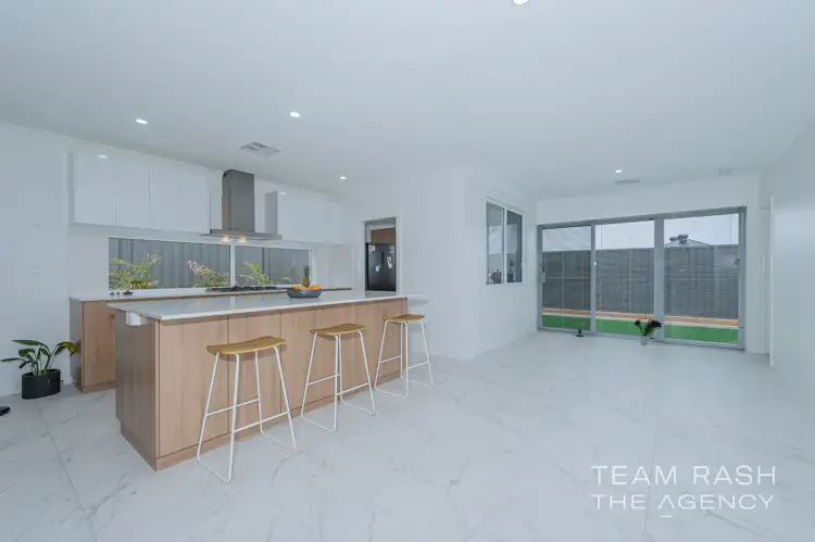 Sixth view of Homely house listing, 6 Avro Way, Bullsbrook WA 6084