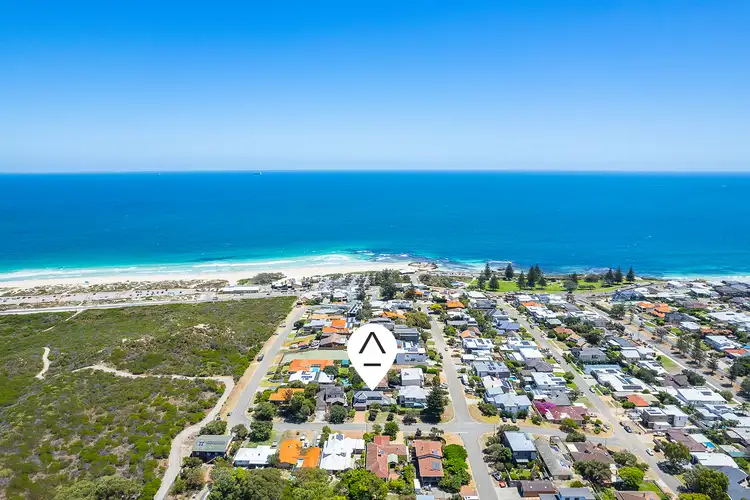Second view of Homely house listing, 6 Joffre Road, Trigg WA 6029