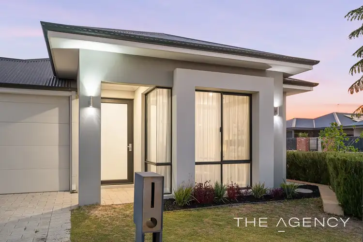 Second view of Homely house listing, 2 Solitaire Road, Treeby WA 6164
