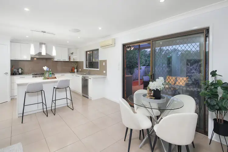 39 Kenora Street, Mansfield QLD 4122