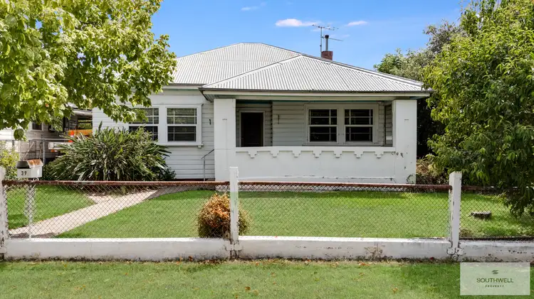 39 Hercules Street, Tamworth NSW 2340