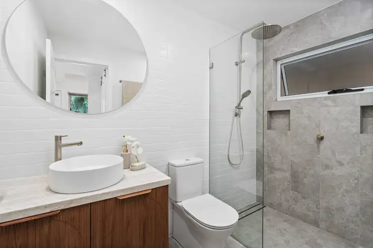 Fifth view of Homely house listing, 15 Lakala Avenue, Springfield NSW 2250