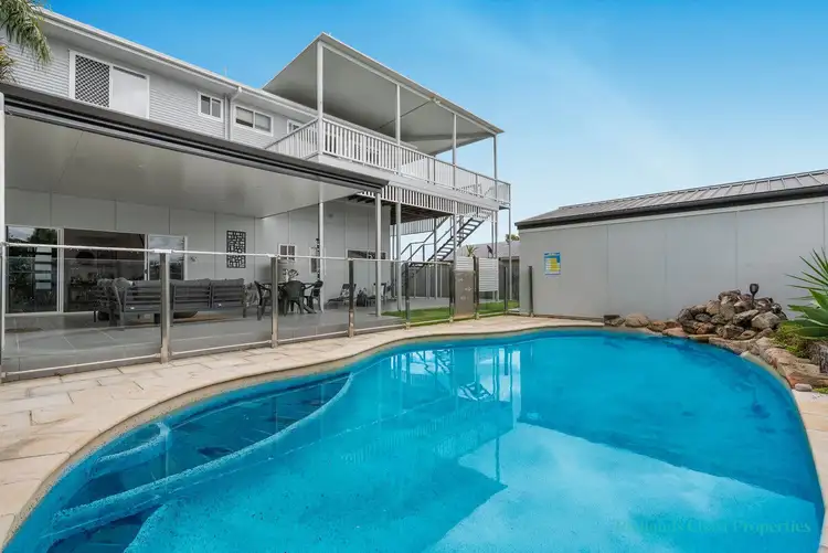 6 Holly Road, Victoria Point QLD 4165