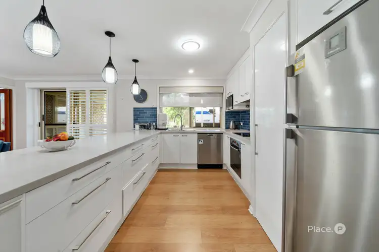 Second view of Homely house listing, 16 Fernhill Place, Parkinson QLD 4115