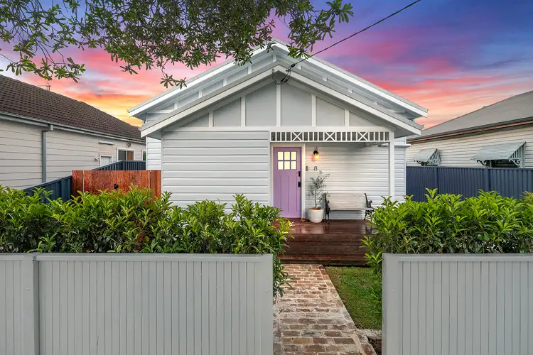 8 Gavey Street, Mayfield NSW 2304