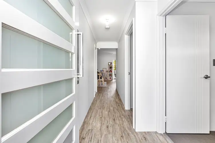 Fifth view of Homely house listing, 1 / 3 Willeroo Chase, Carramar WA 6031
