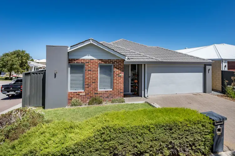 70 Midsummer Avenue, Jindalee WA 6036