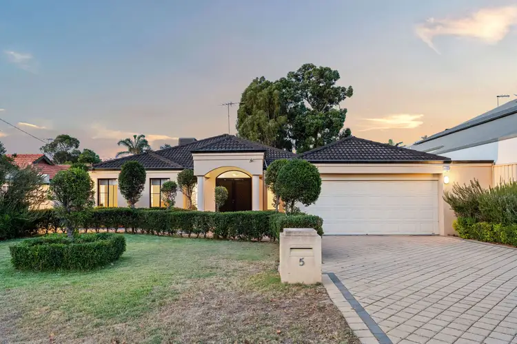 5 Camelot Street, Carine WA 6020