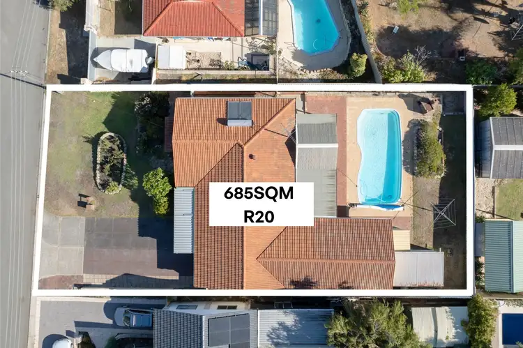 4 Absolon Way, Hillarys WA 6025