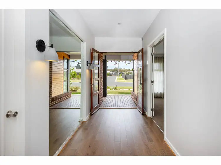 Second view of Homely house listing, 21 Yarrabee Drive, Wirlinga NSW 2640