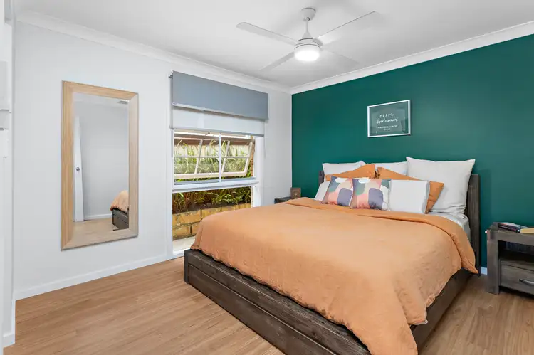 Fifth view of Homely house listing, 33 Tallawong Crescent, Dapto NSW 2530