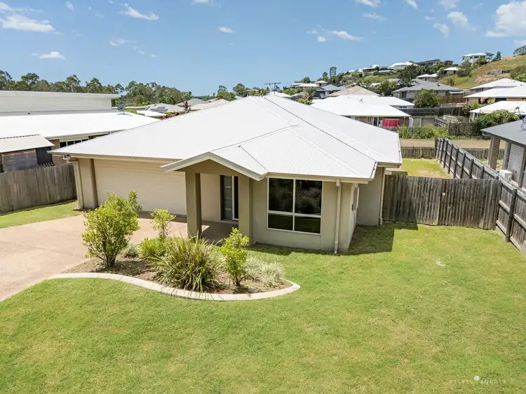 6 Oakdale Place, Kirkwood QLD 4680