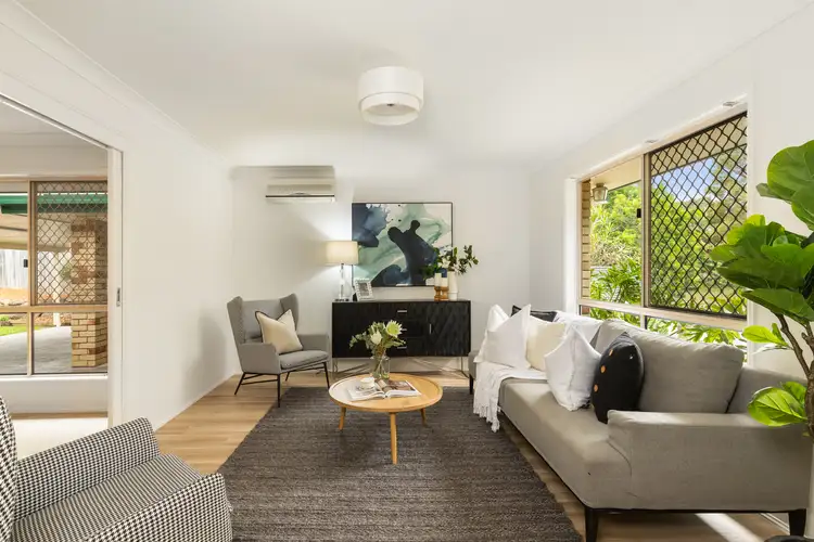 86 Glen Ross Road