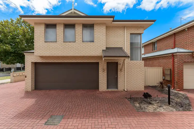 16A Stanton Road, Redcliffe WA 6104