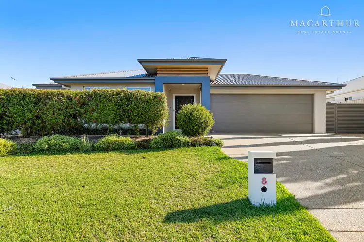 8 Wiveon Street, Gobbagombalin NSW 2650