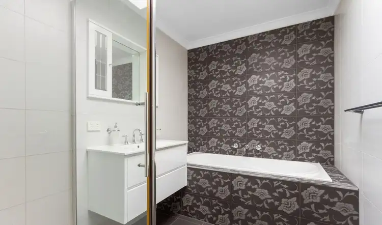 Fifth view of Homely house listing, 1/48 William Street, St Albans VIC 3021