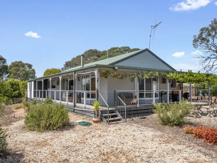 29 Horsburgh Court, Heathcote VIC 3523
